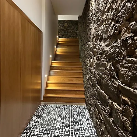 Primeiro Quartel - 4 Пезу-да-Регуа